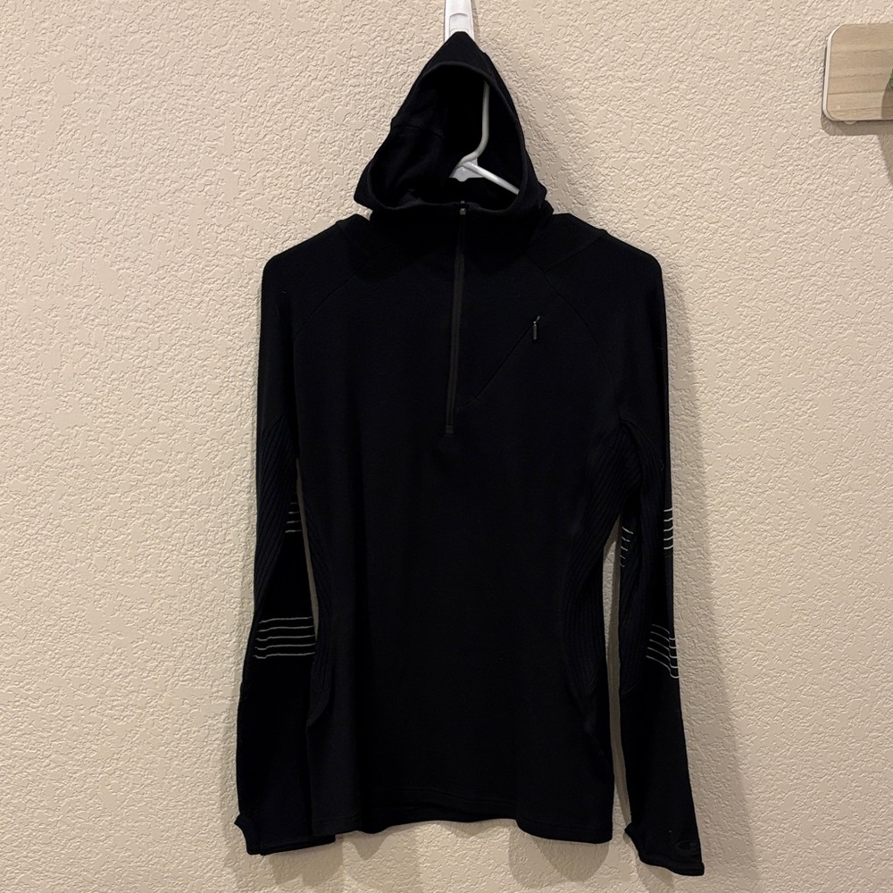 Black Women’s Icebreaker SportLTD 320 Hooded Pullover with Quarter Zip